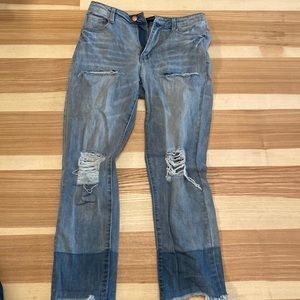 Black Label ripped jeans